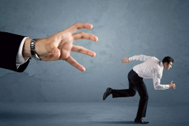 討債受傷對方要負(fù)責(zé)任嗎？法律角度為您解答